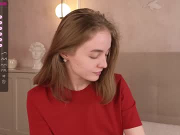 girl
        leexyholl cam image #1662608
