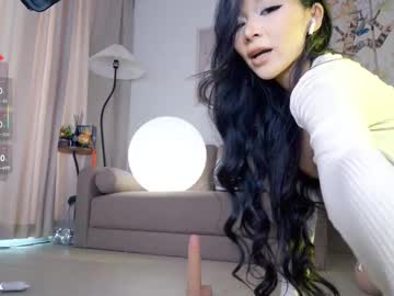 girl
        baeasian cam image #6861003
