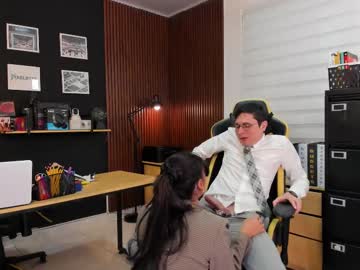 couple
        _danyland_ cam image #6439456