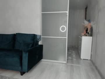 girl
        mia_devill cam image #1410964