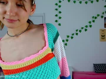 girl
        ambertan1 cam image #1686164