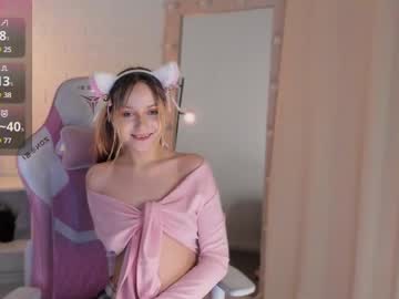 girl
        sunshine_angela cam image #6169043