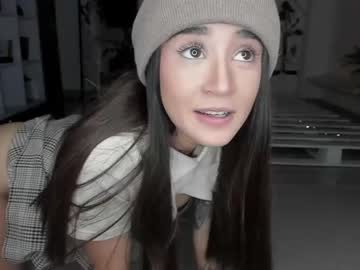 girl
        lonelly_lolly98 cam image #429523