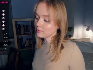 girl
        sun_shiiine cam image #1312934