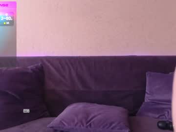 girl
        anna_bonbon cam image #6092268
