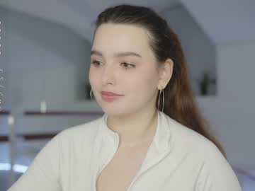 girl
        victoria_karma cam image #3479381