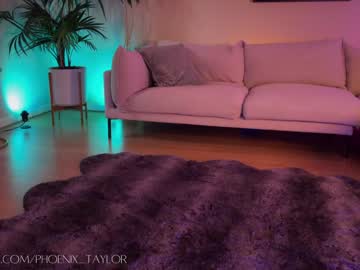 girl
        phoenix_taylor cam image #4099439