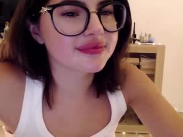 girl
        playnofuckinggames cam image #1722258