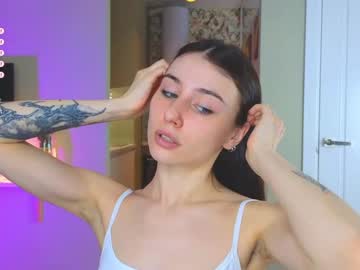 girl
        kingkong_my_bf cam image #6610437