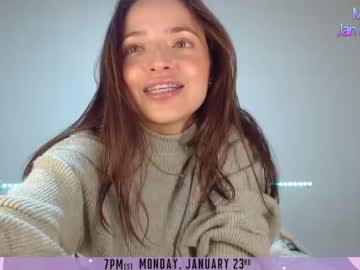 girl
        gabrielaa_18 cam image #725033