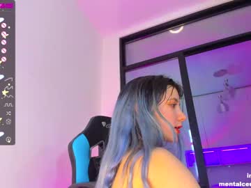 girl
        honey_pinkgreen cam image #1619355