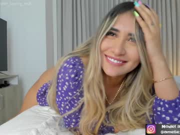 girl
        amelie_bunny_real cam image #1665632
