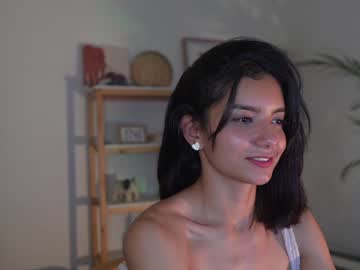 girl
        urcutelinda cam image #3768355