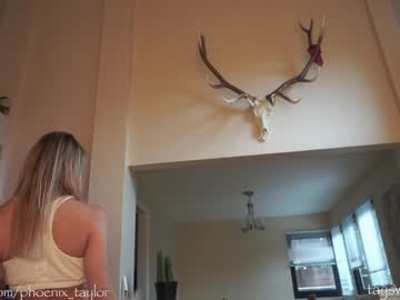 girl
        phoenix_taylor cam image #1054422