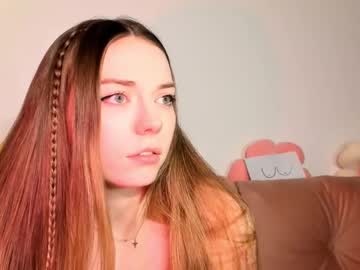 girl
        thisisamelia cam image #6411781