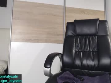 girl
        alycetn cam image #1267220