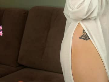girl
        a_whole_eternity cam image #4715721