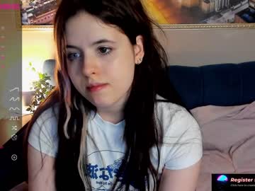 girl
        nessa_more cam image #665051