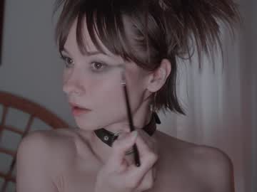 girl
        chaturbatable cam image #5943572