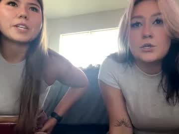 girl
        tatted_and_bratted cam image #4579788