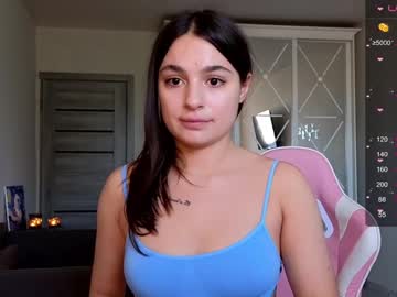 girl
        jessiexxi cam image #4725674