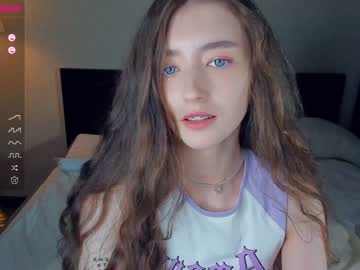 girl
        llkadream cam image #1822830