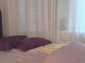girl
        angelina_new cam image #3023118
