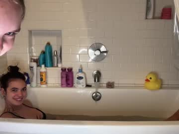 girl
        baddymandy cam image #6586783