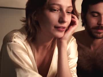 couple
        celinedion69 cam image #1078660