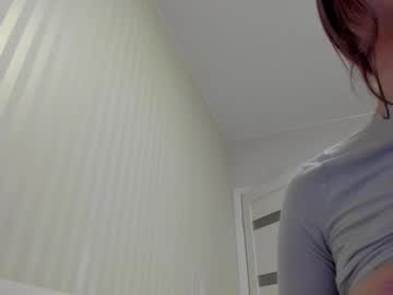 girl
        aminaswan_ cam image #5777181