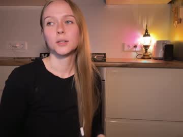 couple
        babyytonight cam image #4364281