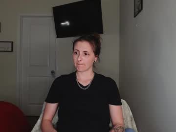 girl
        svtf2323 cam image #6047155