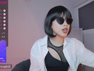 girl
        anniehillofficial_ cam image #1979571