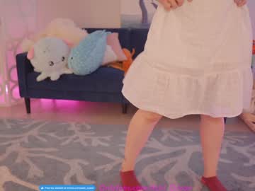 girl
        asiri_ocean cam image #6534100
