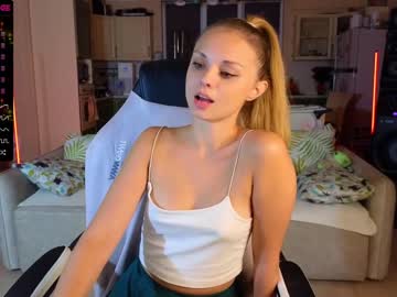girl
        misss_viki cam image #2008165