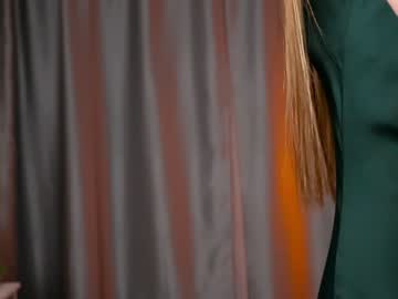 girl
        yeepshyy cam image #3409773