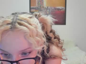girl
        deryubanny cam image #492528