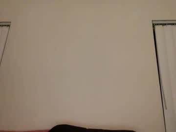 girl
        tinytittytia cam image #4567961