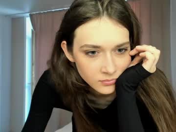 girl
        _wilson__ cam image #1684213