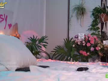 girl
        _deepthroatgalactica cam image #844649