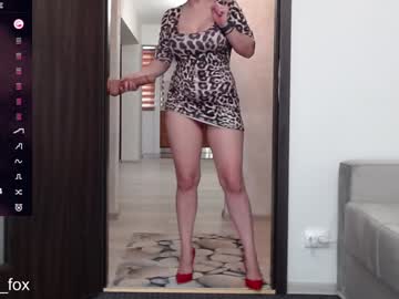 girl
        carmela_fox cam image #6646680