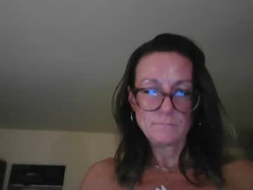 girl
        missmelisateaches cam image #4041983