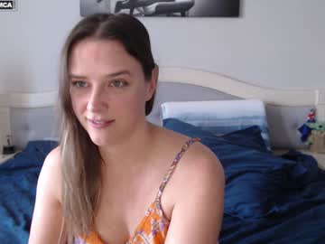 girl
        bluexstacey cam image #5092290