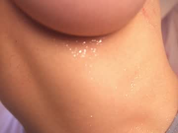 girl
        sunny_maria cam image #2605282