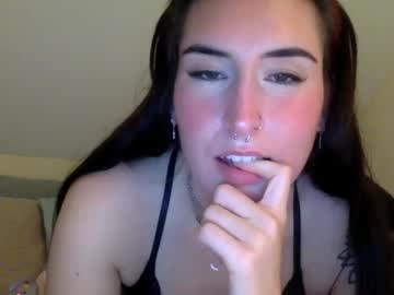 girl
        msrubyhayes cam image #5105995