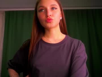 girl Nude Cam Girls Playing Games with elysian_whisper