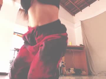 girl
        kendalltyler cam image #2559122