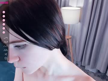 girl
        cute_chance cam image #1267305