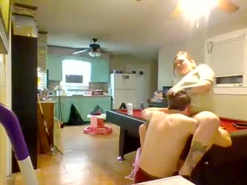 couple
        mysterygal0901 cam image #6457515