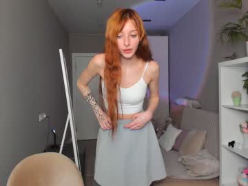 girl
        jennifer_ewans cam image #1397497